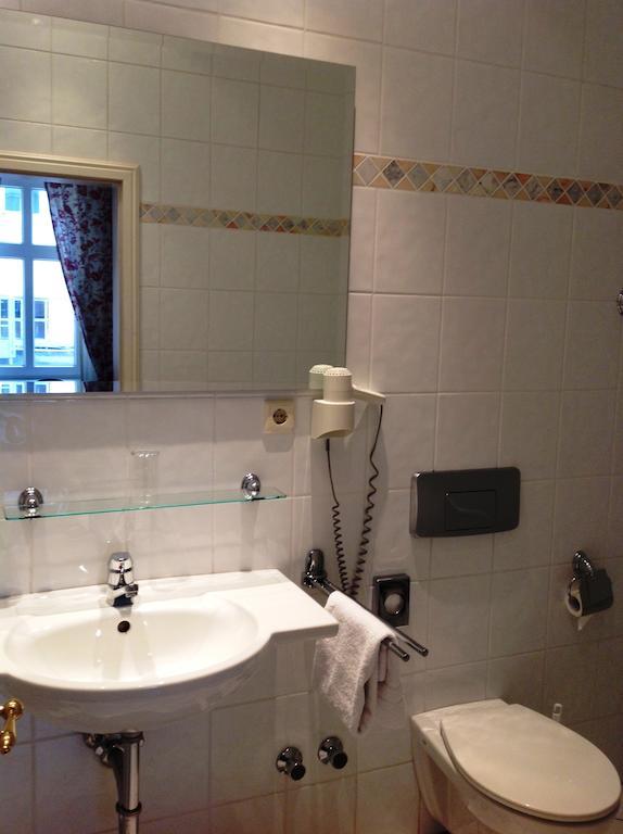 Hotel Adler Rudolstadt Szoba fotó